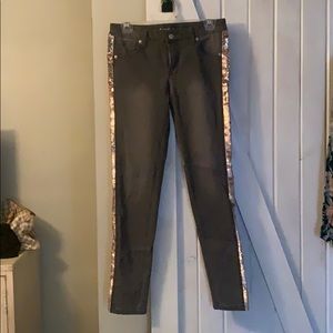 Girls Cat & Jack gray denim w sequins size 16
